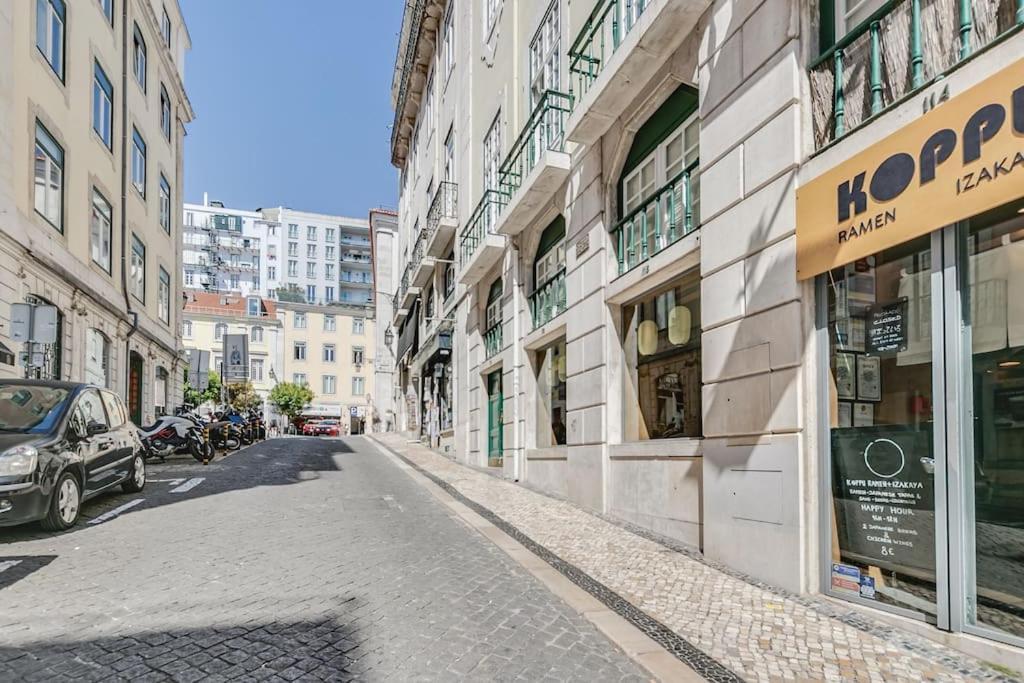 Made For The City Lovers- Urban Charm In Chiado Lisboa Екстериор снимка