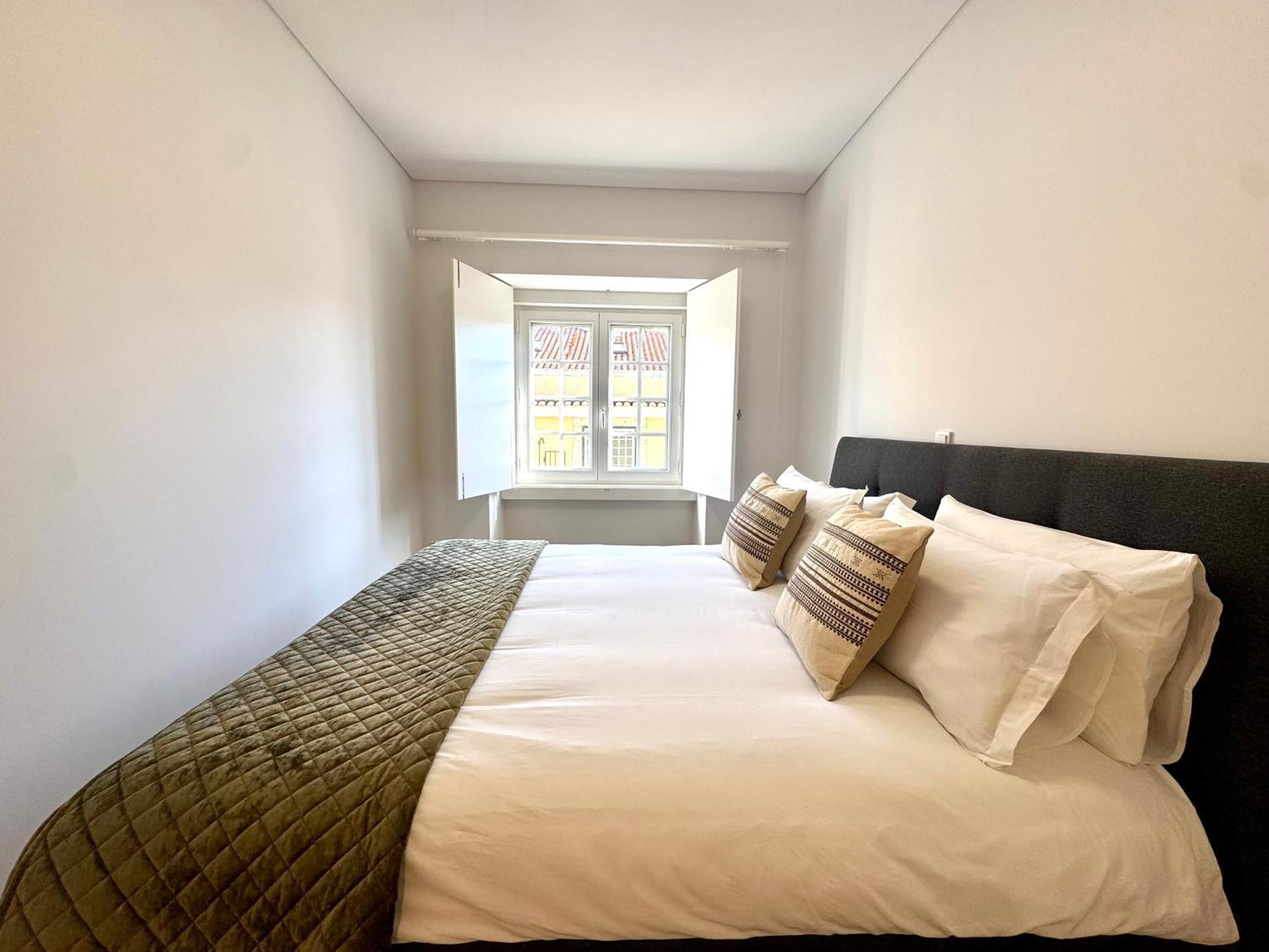 Made For The City Lovers- Urban Charm In Chiado Lisboa Екстериор снимка